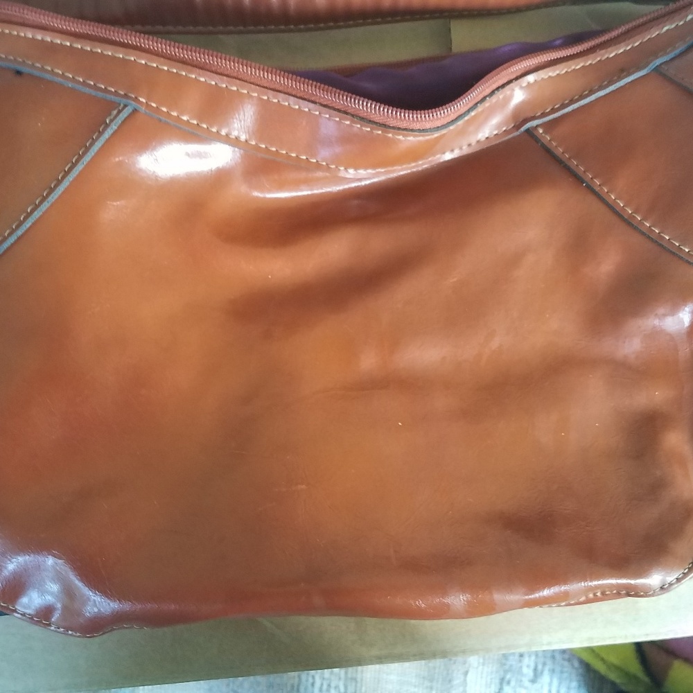Purse - Picture 2 of 3